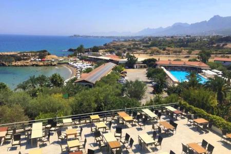 Отель Denizkizi в Кириния - Кипр