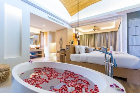 Отель Crest Resort & Pool Villas в о. Пхукет - Таиланд