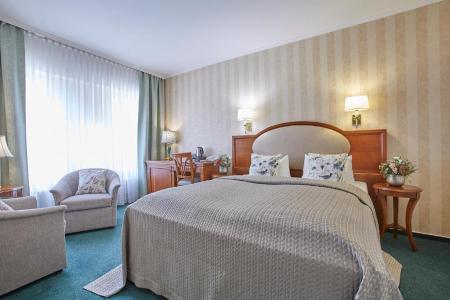 Отель Beek в Баден-Баден - Германия