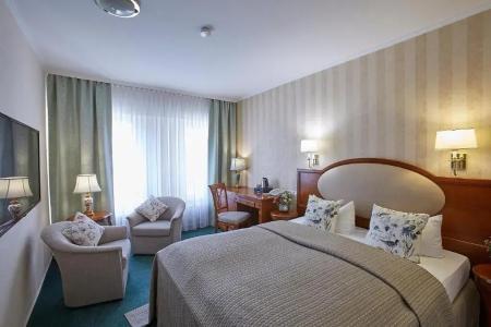 Отель Beek в Баден-Баден - Германия