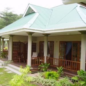 отель Cote D`or Chalets