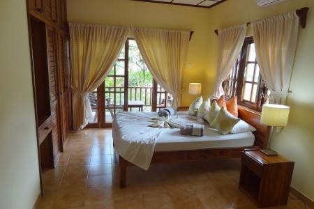 Отель Cote D`or Chalets в о. Праслин - Сейшелы