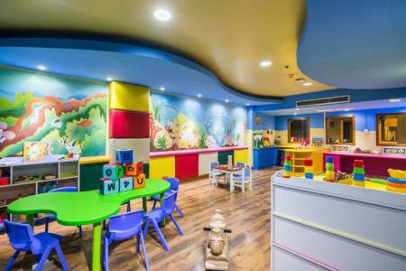 Отель Phuket Marriott Resort & Spa Merlin Beach в пляж Патонг - Таиланд