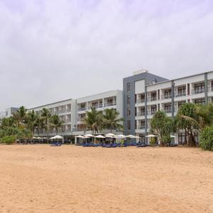 отель Jie Jie Beach by Jetwing