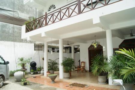 Отель Prime Time Hotel в Унаватуна - Шри-Ланка