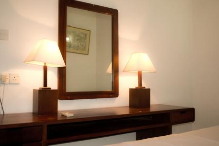 Отель YKD Tourist Rest в Хиккадува - Шри-Ланка