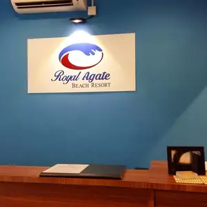отель Royal Agate Beach Resort