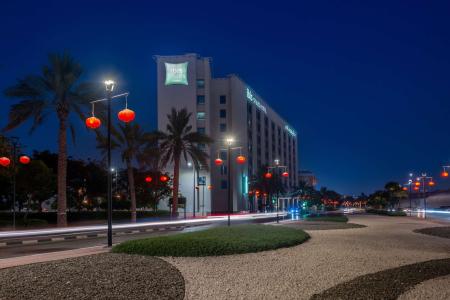 Отель Ibis Styles Dragon Mart Dubai в Дубай - ОАЭ