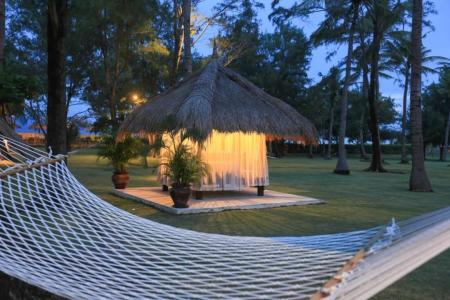 Отель Pondok Santi Estate в о. Гили Траванган - Индонезия