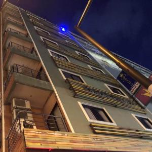 отель VITS Patong Dynasty