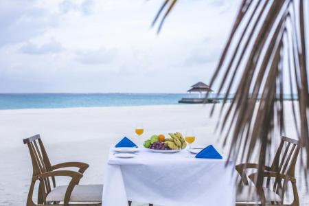 Отель Hondaafushi Island Resort в Даалу Атолл - Мальдивы