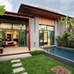 отель Two Villas Holiday Phuket: Onyx Style Nai Harn Beach