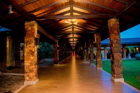 Full Moon Garden Hotel 