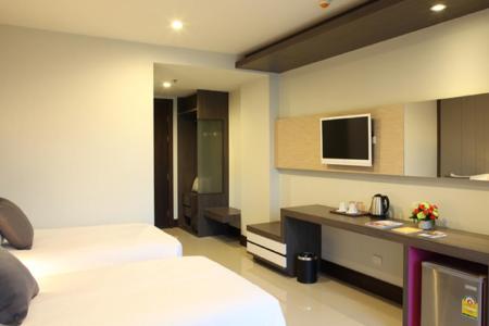 Crystal Suites Suvarnabhumi Airport