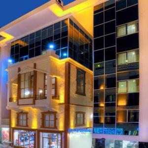 отель Alpinn Hotel