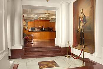 Отель Albani в Рим - Италия