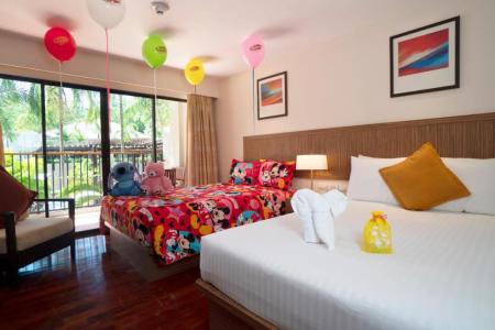 Отель Holiday Inn Resort Phuket Surin Beach, an IHG Hotel в пляж Сурин - Таиланд