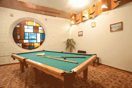 Актер (в Мисхоре)