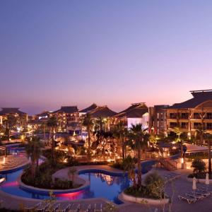 отель Lapita Dubai Parks & Resorts Autograph Collection