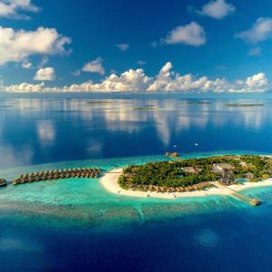 отель Kudafushi Resort & Spa