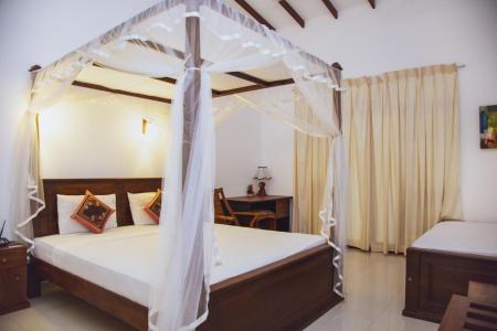 Отель Prince Beach Hotel  в Бентота - Шри-Ланка