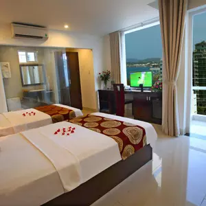 отель Azura Hotel