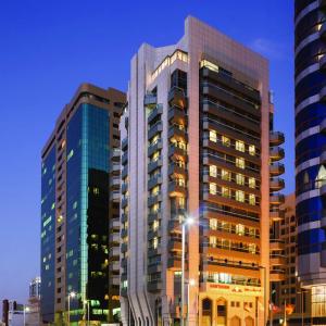 отель Hawthorn Suites by Wyndham Abu Dhabi