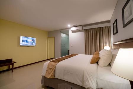 Отель Kutabex Beach Front Hotel в Кута - Индонезия