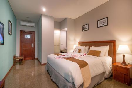 Отель Kutabex Beach Front Hotel в Кута - Индонезия