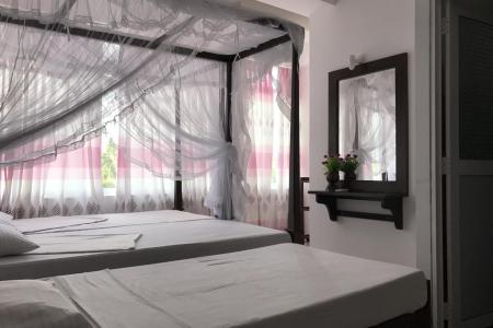 Отель BlueSky Hotel Hikkaduwa в Хиккадува - Шри-Ланка