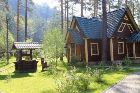 Отель Кедровый остров в Алтайский край - Россия