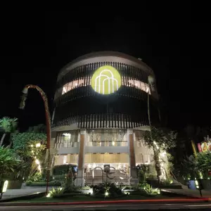 отель The Nest Hotel by Danapati