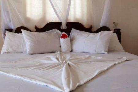 Отель Mocco Beach Villa в Кендва - Танзания