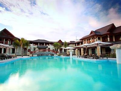 Crimson Resort & Spa