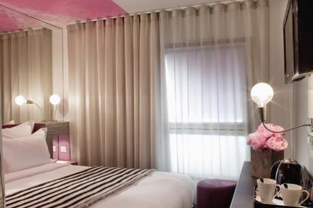 Отель 7 Eiffel в Париж - Франция