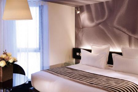 Отель 7 Eiffel в Париж - Франция