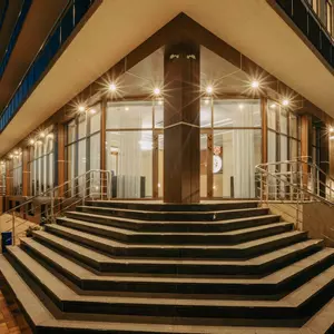 отель Family Pride Inn