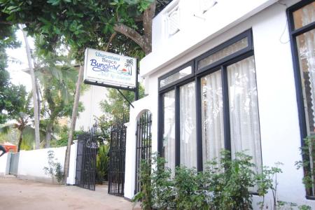 Отель Unawatuna Beach Bungalow в Унаватуна - Шри-Ланка