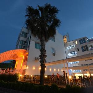 отель Viking Beach Hotel