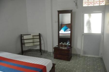 Отель Crescent Resort в Унаватуна - Шри-Ланка