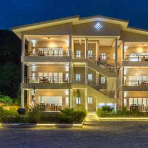 отель Tropical Hideaway