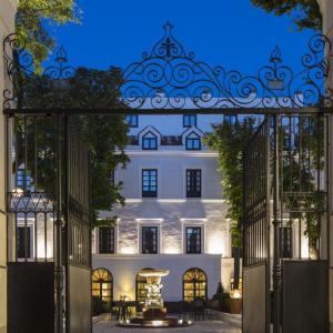 отель Gran Melia Palacio de los Duques