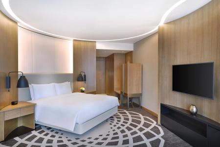 Отель DoubleTree by Hilton Dubai - Business Bay в Бизнес Бэй - ОАЭ
