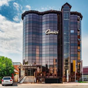 отель Amici Grand Hotel