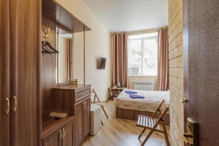 Первый поезд