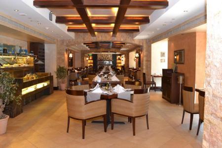 Отель Millennium Downtown Abu Dhabi в Абу Даби  Аль Айн - ОАЭ