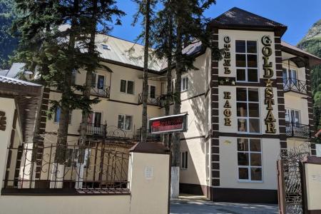 Отель Gold Star в Домбай - Россия