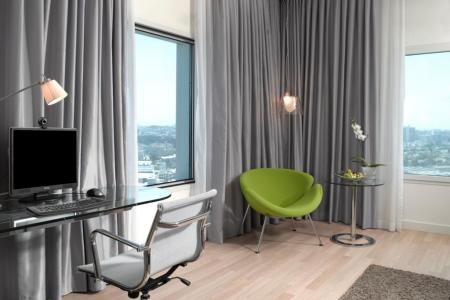Отель Crowne Plaza City Center в Тель-Авив - Израиль