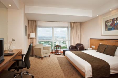 Отель Crowne Plaza Galleria в о. Лусон - Филиппины