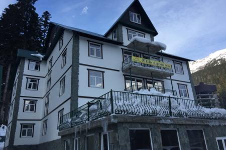 Отель Горский Дом в Домбай - Россия